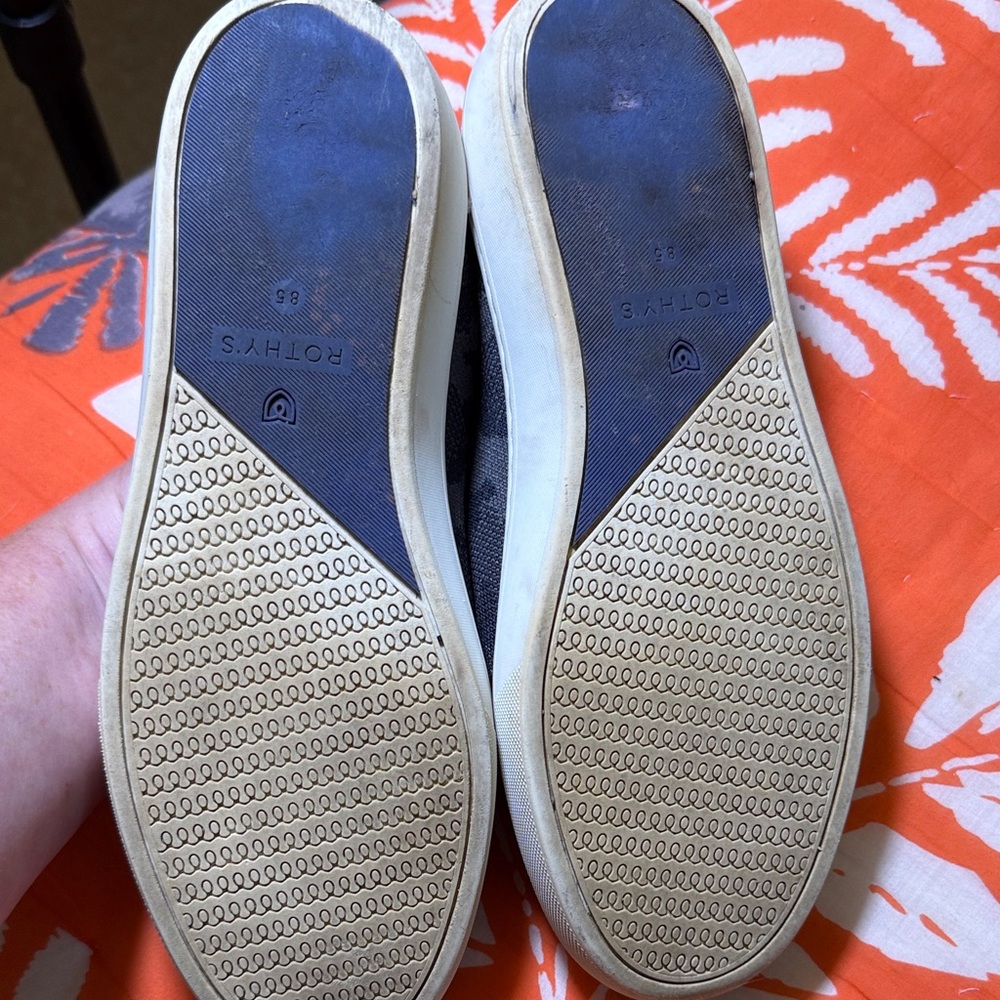 Women's ROTHY'S The Original Gray Camo Slip On Loafer Casual Knit Shoes size 8.5 - Picture 4 of 5
